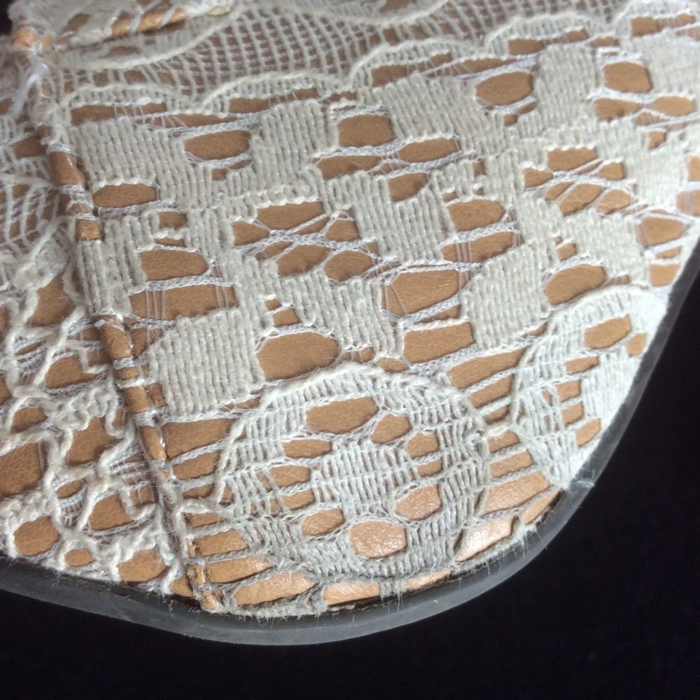 Qupid guc lace